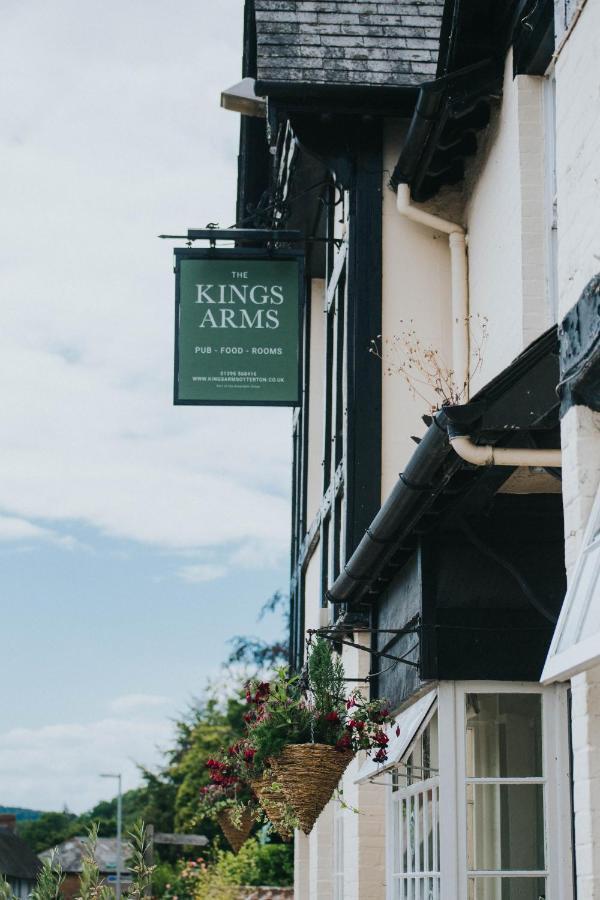 فندق بودليغ سالترتونفي  The Kings Arms Otterton المظهر الخارجي الصورة